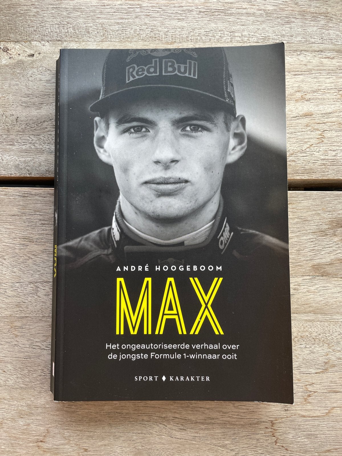 Boek: MAX - Het ongeautoriseerde verhaal over Max Verstappen, Ophalen of Verzenden, Zo goed als nieuw, Overige sporten