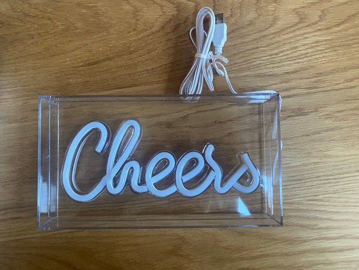 Nieuw LED Neon Sign "Cheers" - USB Voeding, Nieuw, Kunststof, Ophalen of Verzenden, Modern