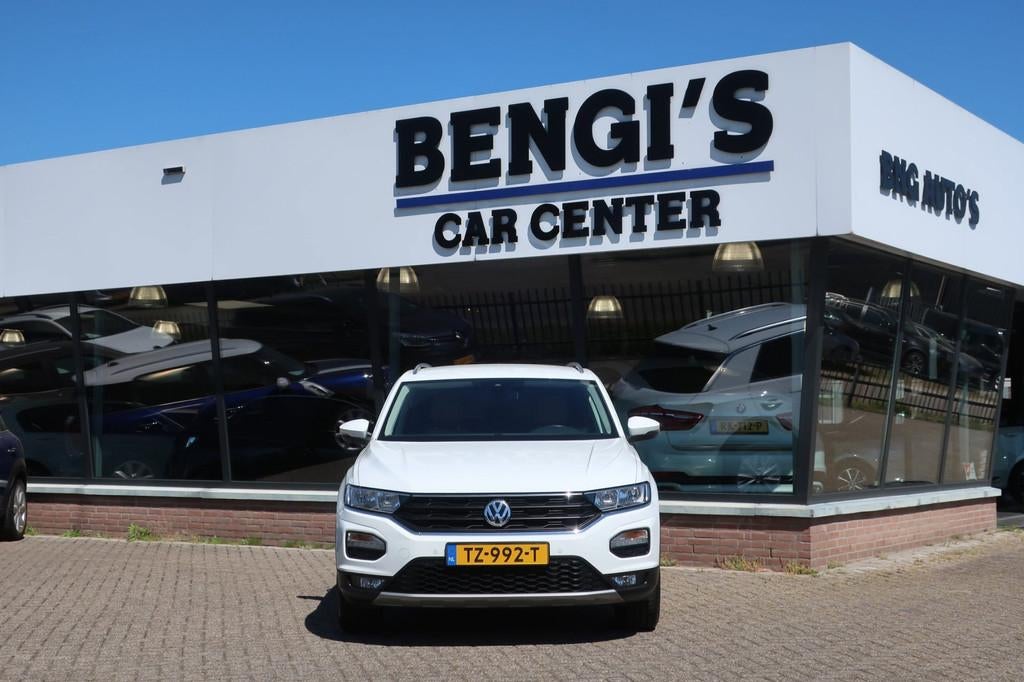 Volkswagen T-Roc 1.0 TSI Style 1e EIG_LED_LEDER_ADAP-CRUIS_P, Voorwielaandrijving, Gebruikt, Euro 6, 116 pk