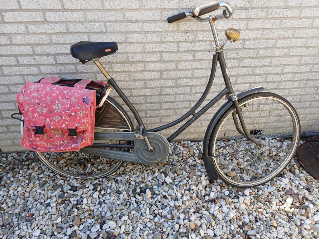 Omafiets met fietstassen - Gebruikt, Overige merken, Terugtraprem, Ophalen of Verzenden, 53 tot 56 cm