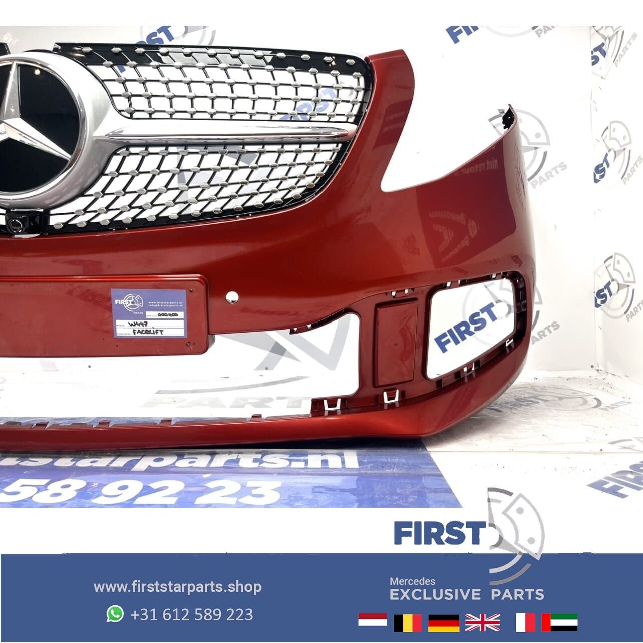 W447 V KLASSE FACELIFT VOORBUMPER + DIAMOND GRIL ROOD ORIGIN, Gebruikt, -, Voor, Ophalen of Verzenden