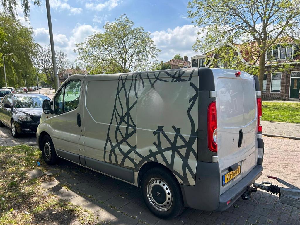 Opel Vivaro 2.0 D 66KW BV 2013, Auto's, Bestelauto's, 1995 cc, 4 cilinders, Particulier, 1743 kg