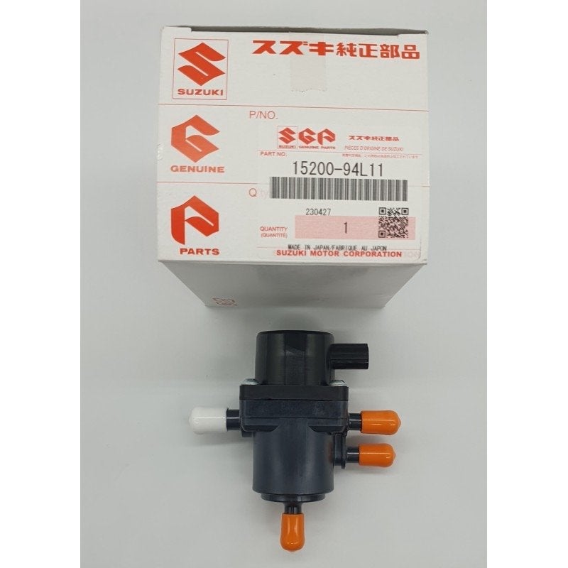 Suzuki brandstofpomp / druk regelaar 15200-94L11 nieuw, Ophalen of Verzenden, Nieuw, Motor en Techniek