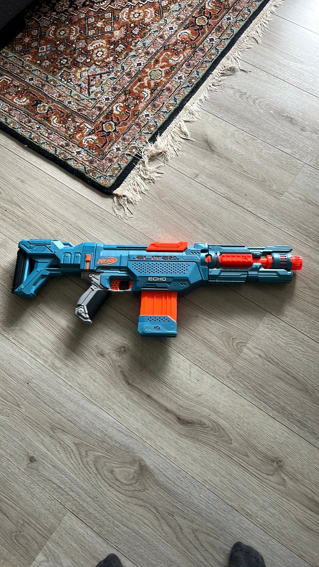 Nerf elite 2.0 gun en vijftien kogels, Kinderen en Baby's, Speelgoed | Buiten | Actiespeelgoed, Ophalen of Verzenden, Zo goed als nieuw