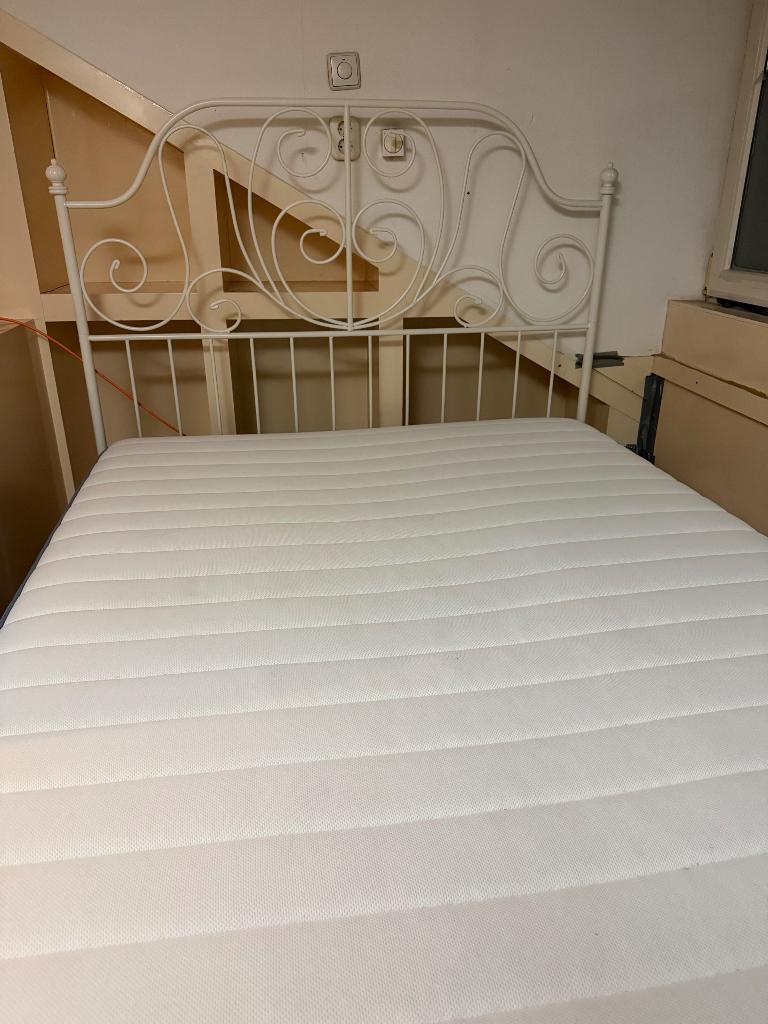 Bedframe en lattenbodem, Huis en Inrichting, Ophalen, Gebruikt, Wit, Twijfelaar