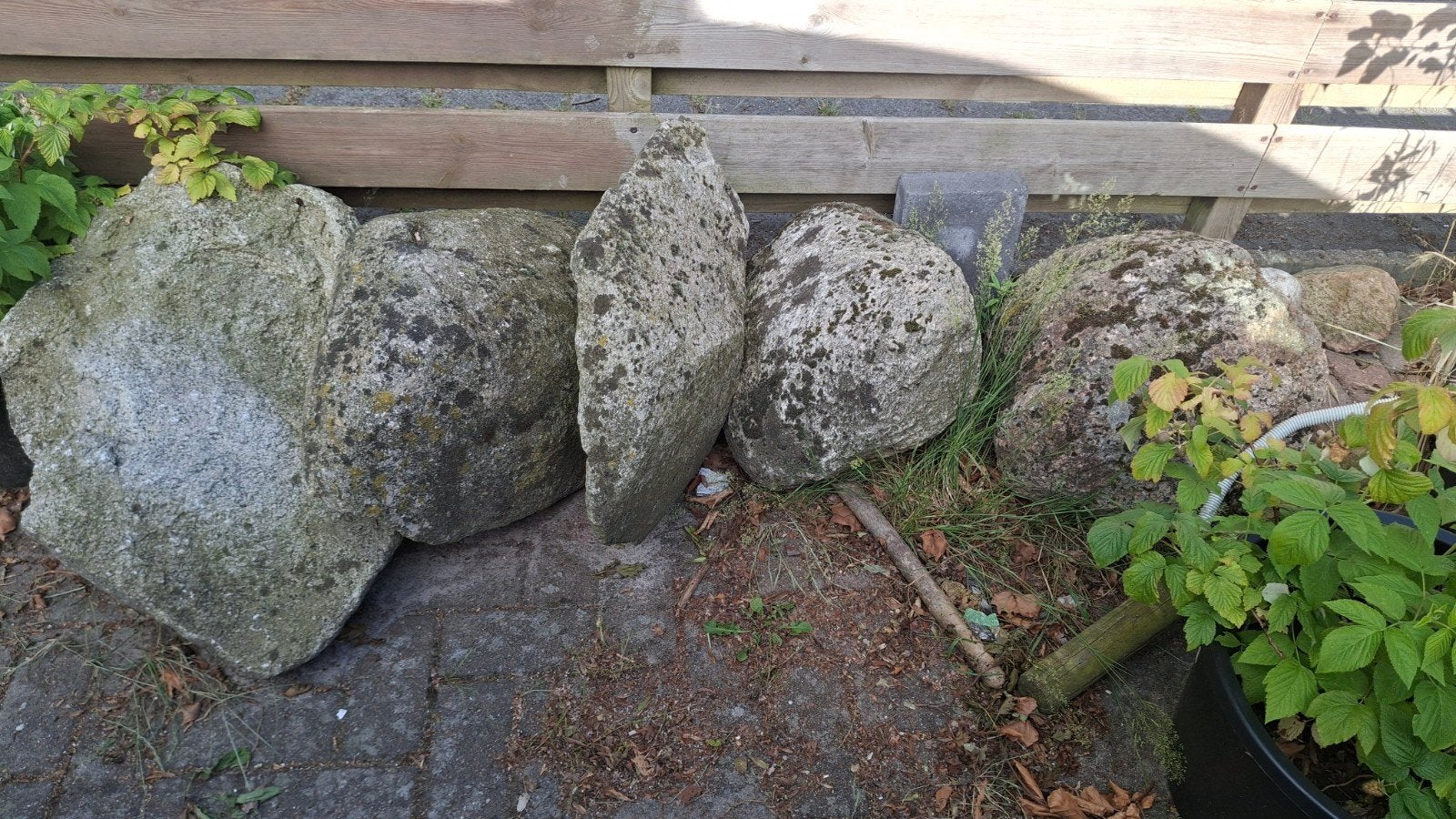 Grote natuurstenen rotsblokken voor tuin of decoratie, Ophalen, Overige materialen, Gebruikt, Kei