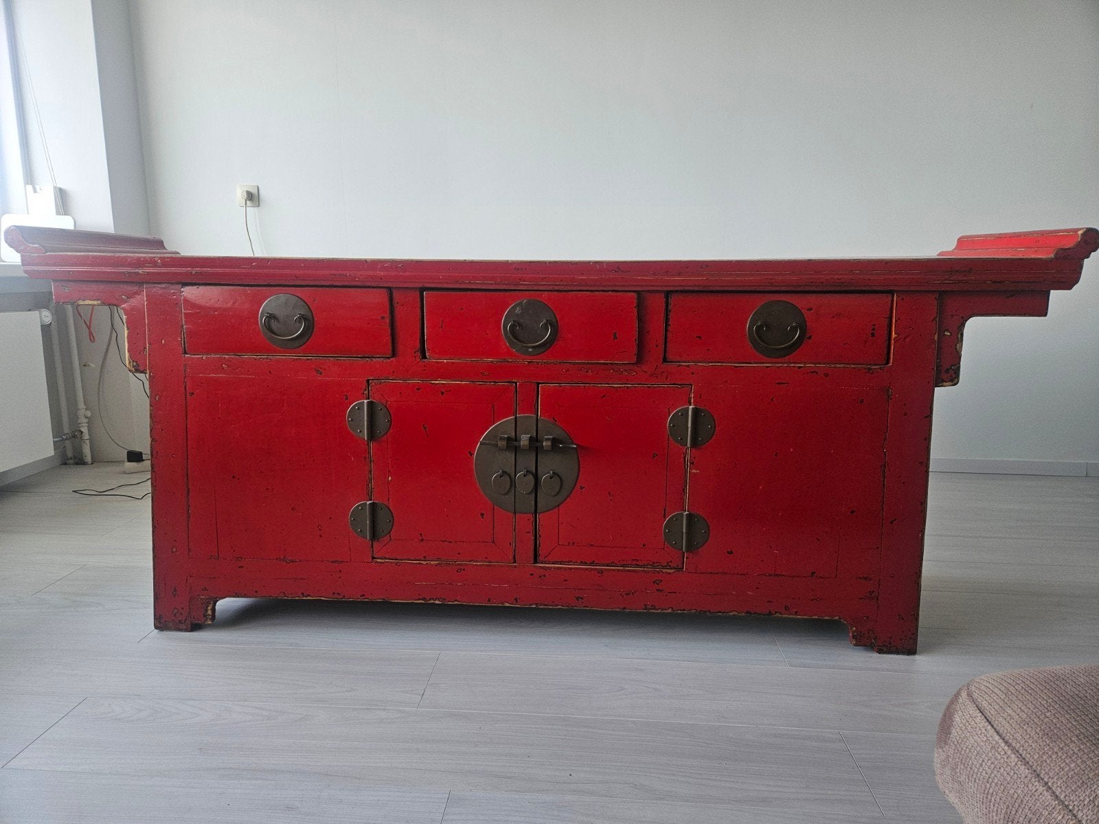 Antiek Chinees Rood Dressoir/Bijzettafel, Antiek en Kunst, Antiek | Meubels | Kasten, Ophalen