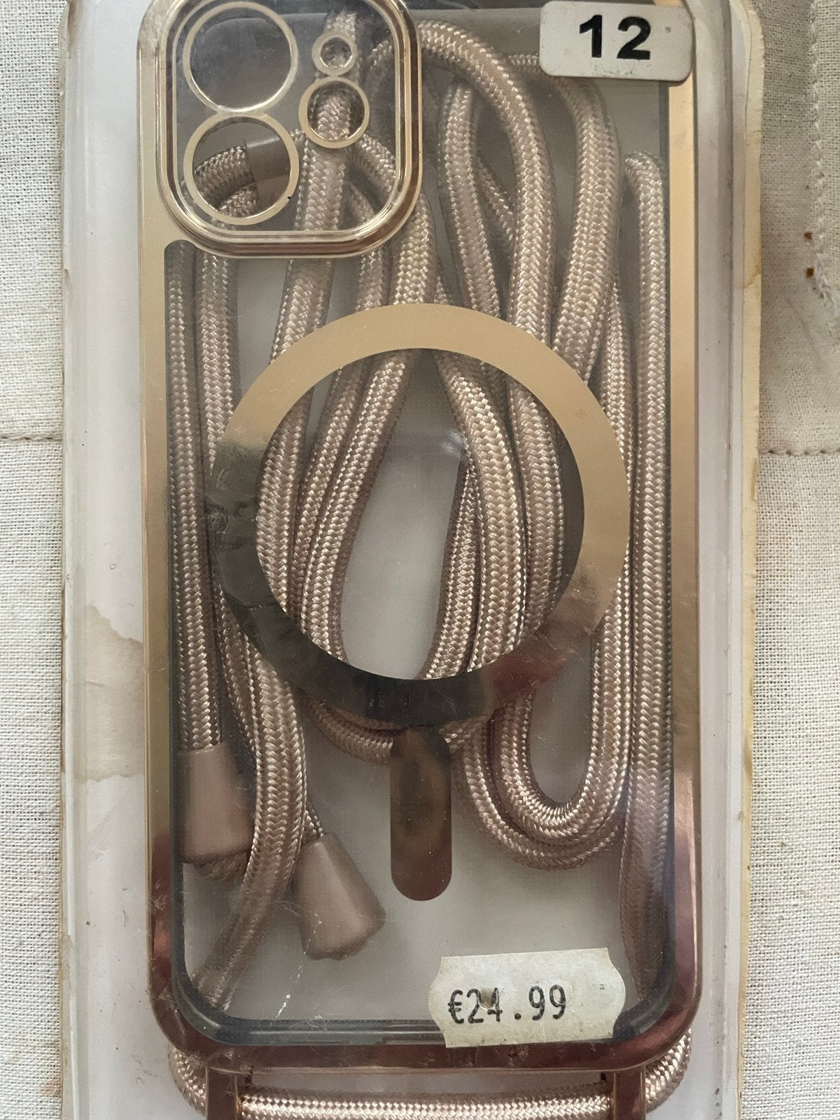 Nieuwe Guess iPhone 12 hoesje met koord - Roségoud, Telecommunicatie, Mobiele telefoons | Hoesjes en Frontjes | Apple iPhone, Nieuw