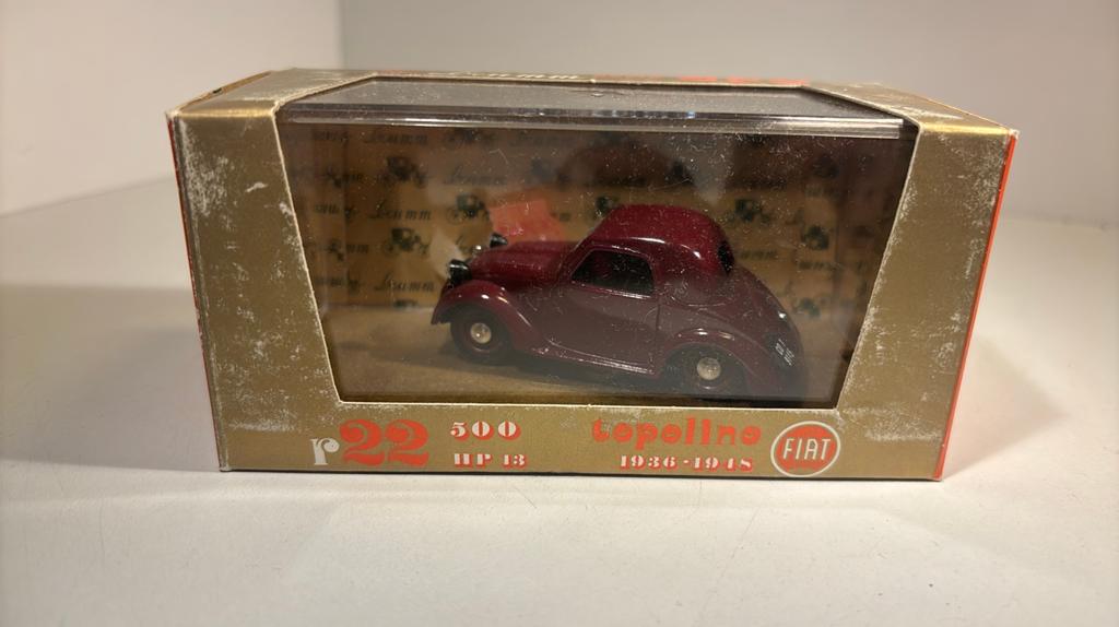Fiat 500 red 1948 brumm 1.43, Overige merken, Auto, Ophalen of Verzenden, A