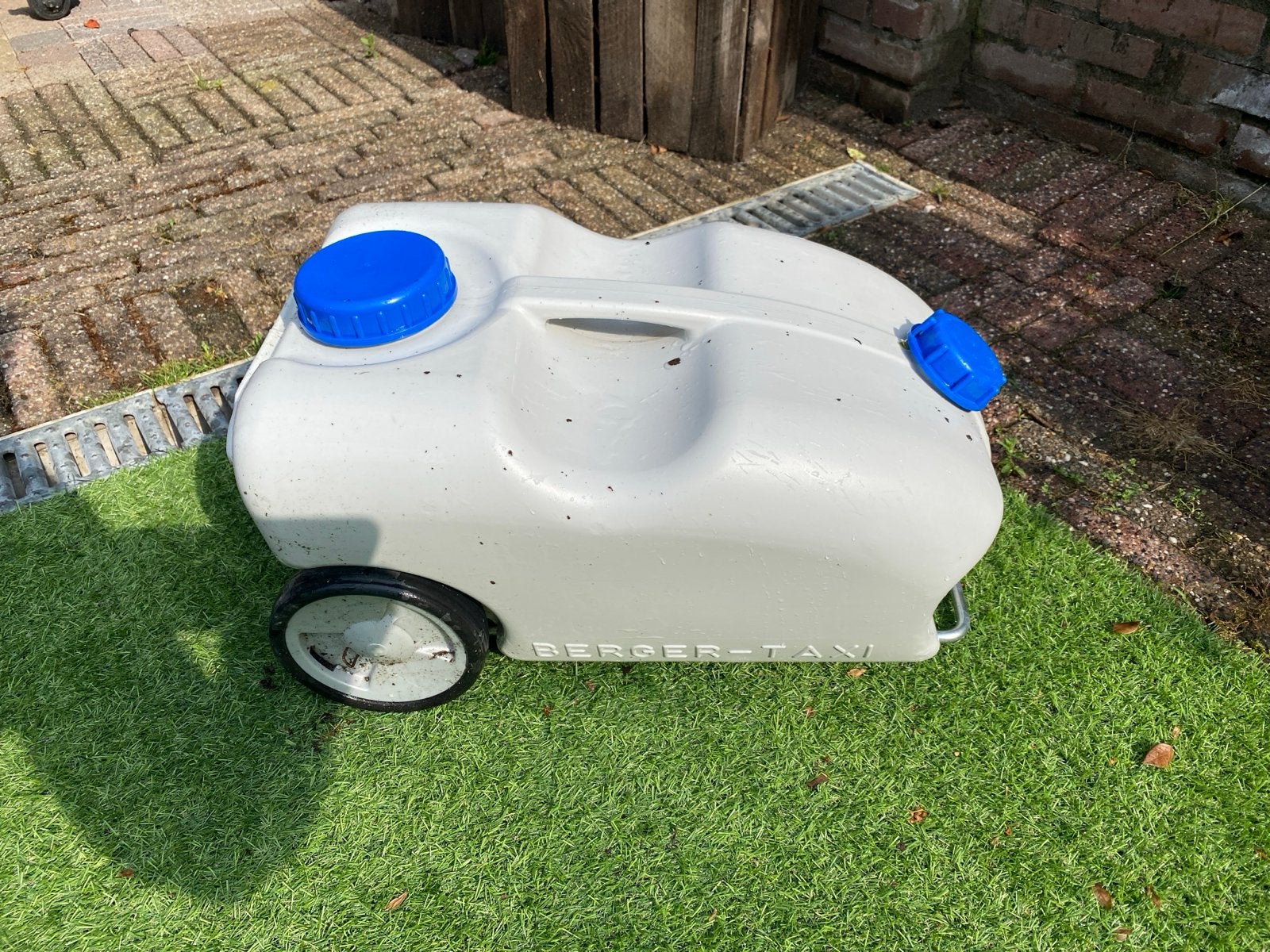 Vuilwatertank caravan - Zo goed als nieuw, Caravans en Kamperen, Ophalen, Zo goed als nieuw