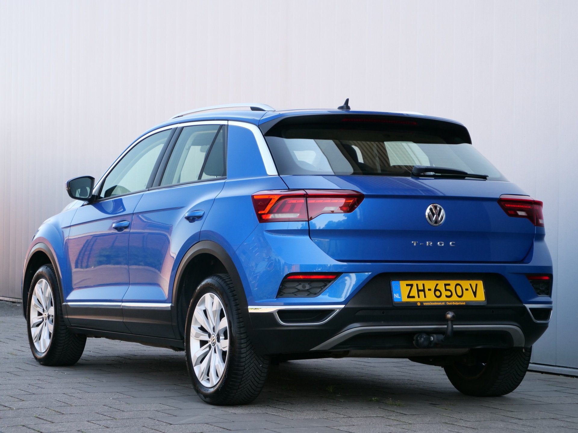Volkswagen T-Roc 1.5 TSI Sport 150 PK Navi / DAB / Apple Car, Auto's, Volkswagen, Voorwielaandrijving, Stof, 4 cilinders, 150 pk
