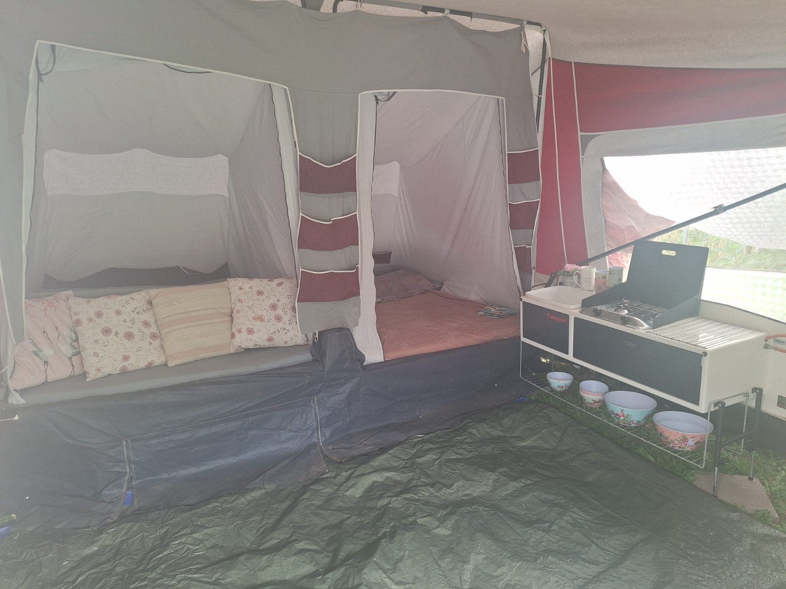 Camp-Let Concorde vouwwagen met voortent en luifel, Caravans en Kamperen, Vouwwagens, Ophalen, Meerkleurig, Aanwezig, Camp-Let