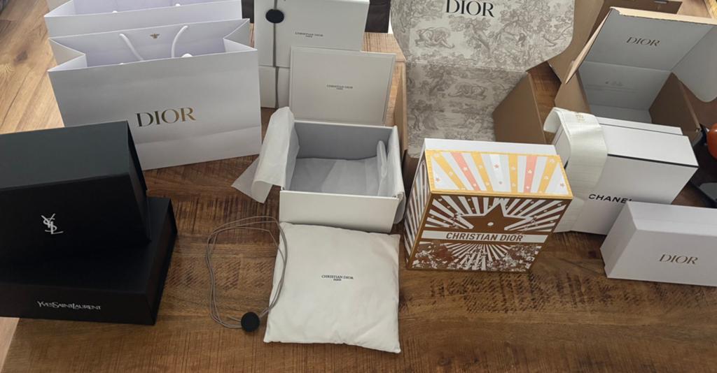Parfum giftbox/ geschenkdoos/cadeudoos alles nieuw, Ophalen of Verzenden, Nieuw