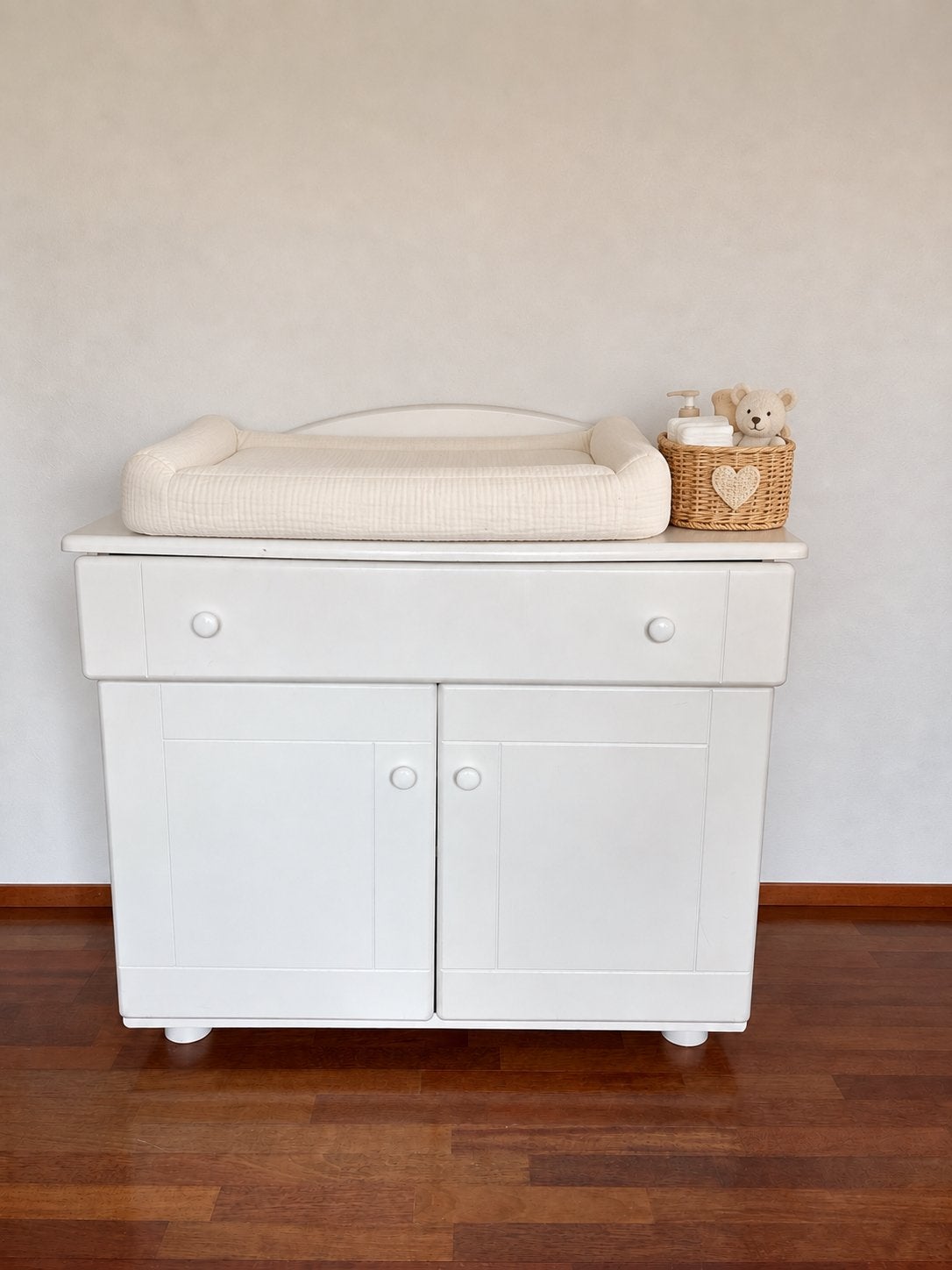 Commode wit simpel, stevig, veel ruimte, Kinderen en Baby's, Ophalen, 50 tot 70 cm, 90 tot 105 cm, 100 cm of meer