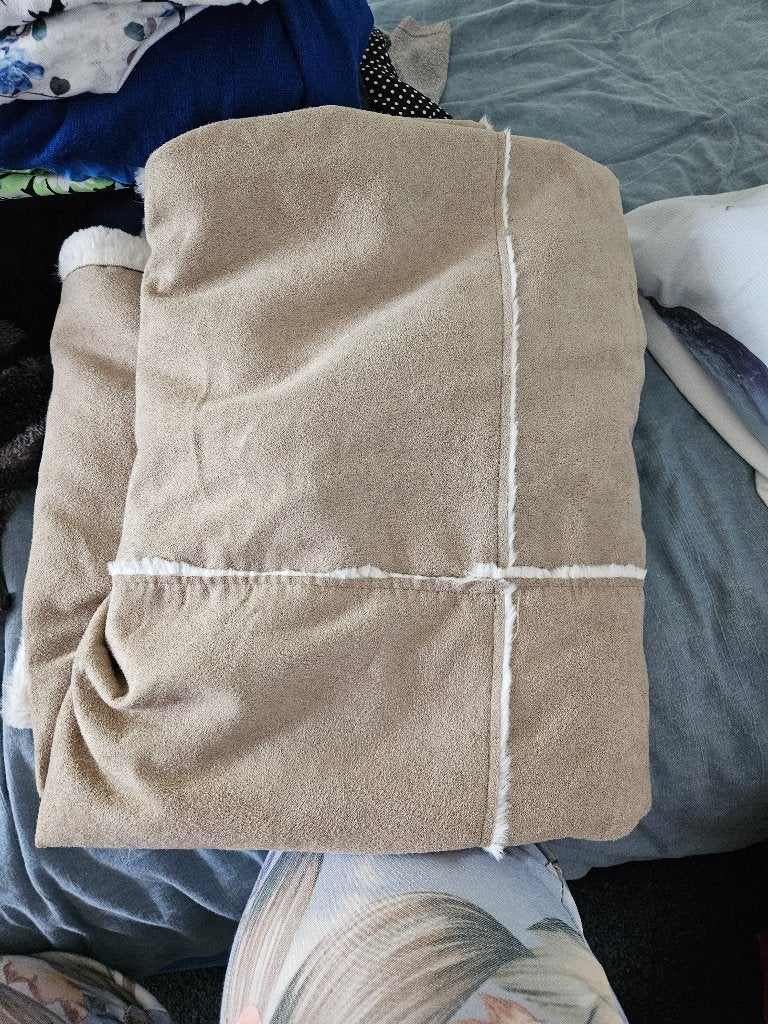 Deken 130 x 160 nieuw, Huis en Inrichting, Slaapkamer | Bedden, Eenpersoons, Verzenden, Beige, Nieuw