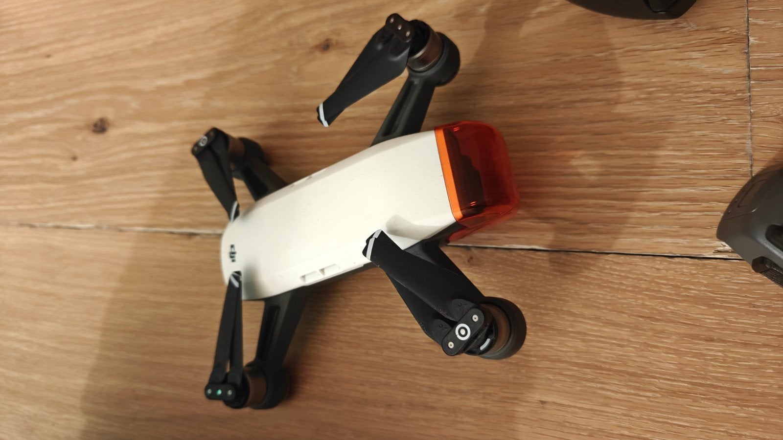 DJI Spark Fly More Combo met 3 accu's en koffer, Ophalen of Verzenden