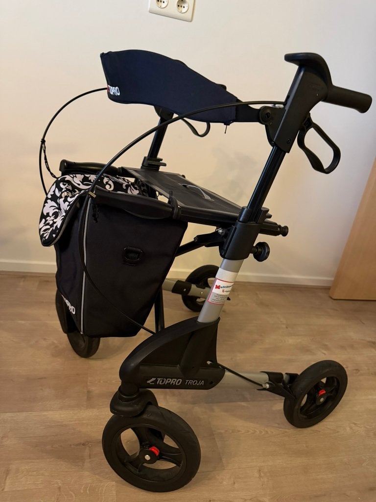 TOPRO Troja 2G rollator maat S – zeer nette staat, Ophalen, Opvouwbaar, Zo goed als nieuw