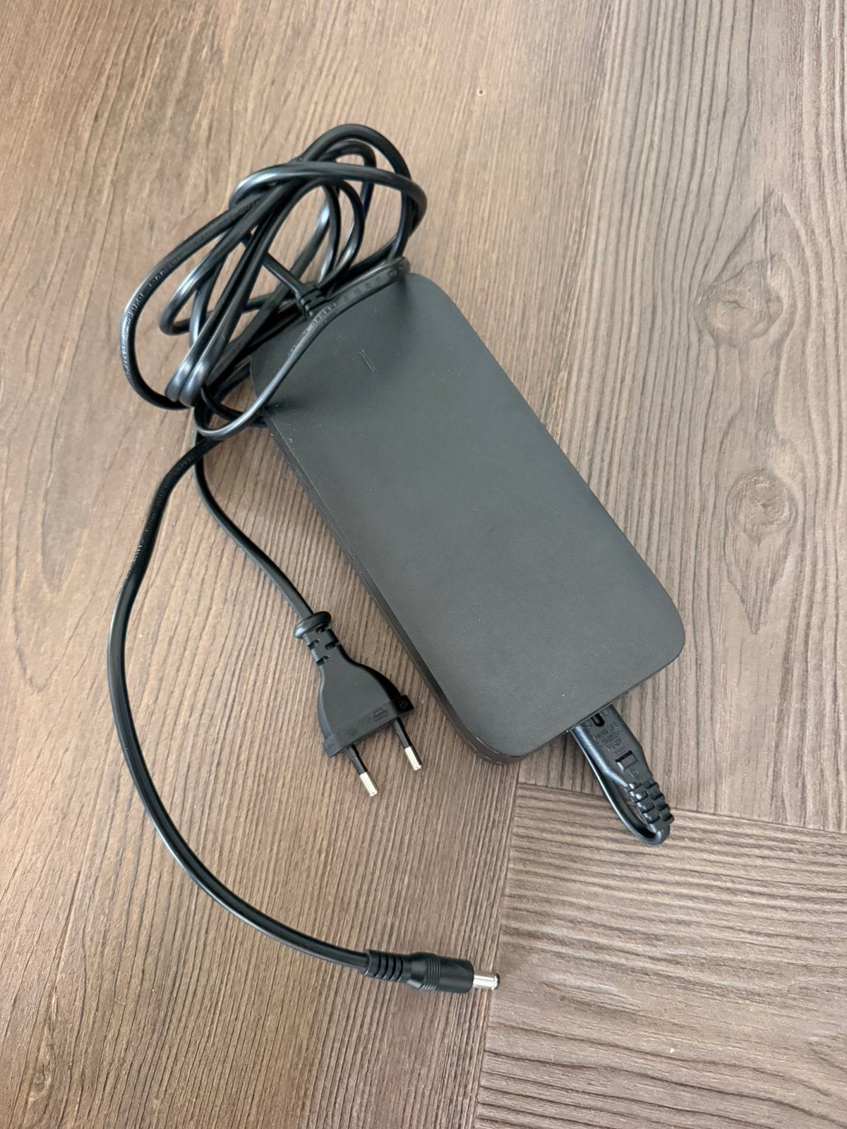 Tenways CGO009 Li-ion Battery charger (accu lader), Fietsen en Brommers, Nieuw