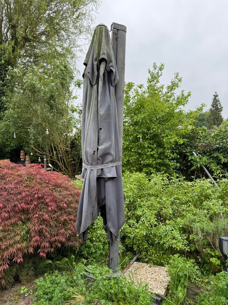 Zweefparasol (3x3m) - Gratis af te halen, Ophalen, Gebruikt, Zweefparasol