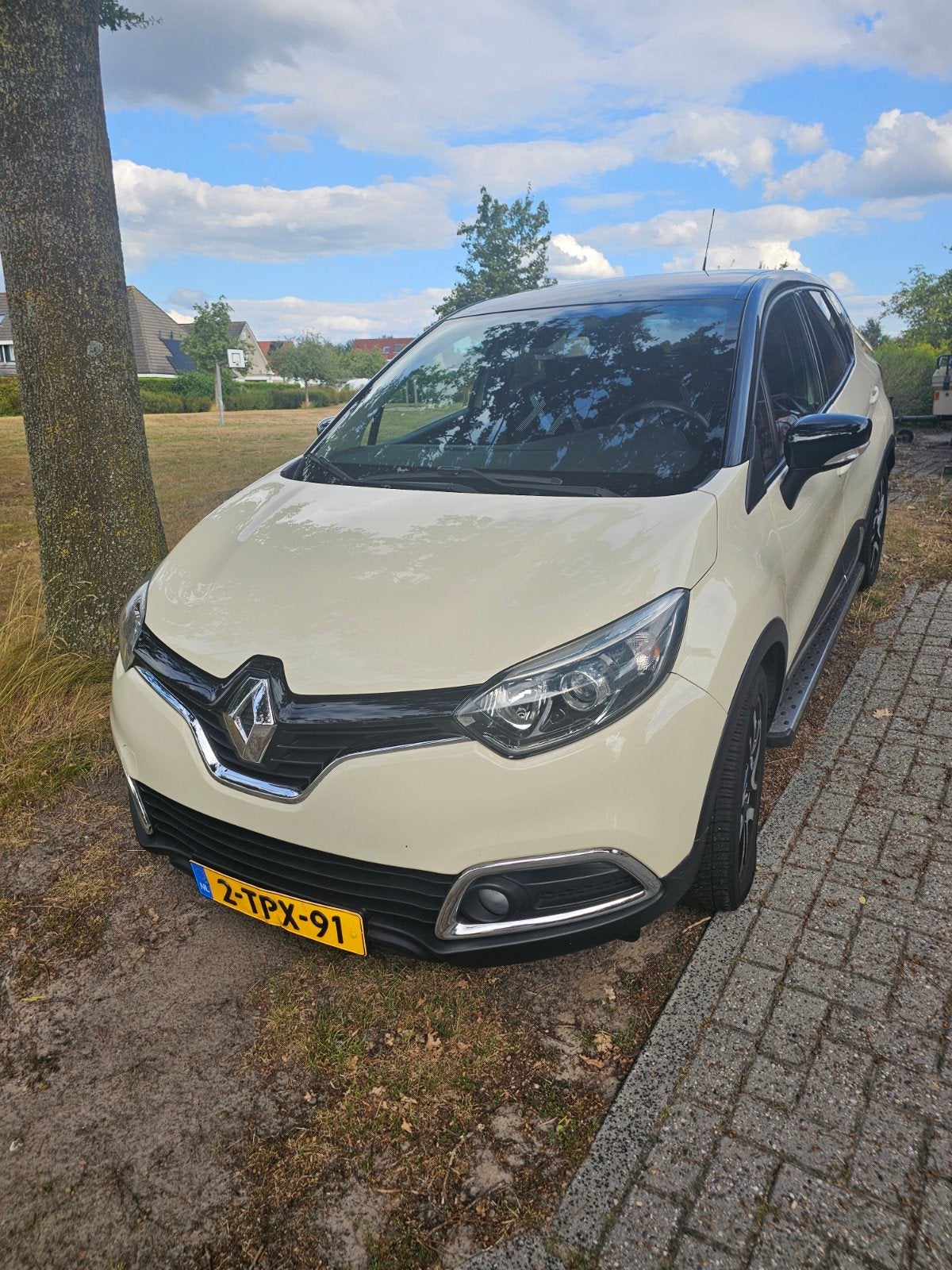 Renault Captur 0.9 TCE 90 2014 Wit, 116501 km., Voorwielaandrijving, 898 cc, Origineel Nederlands, 1200 kg