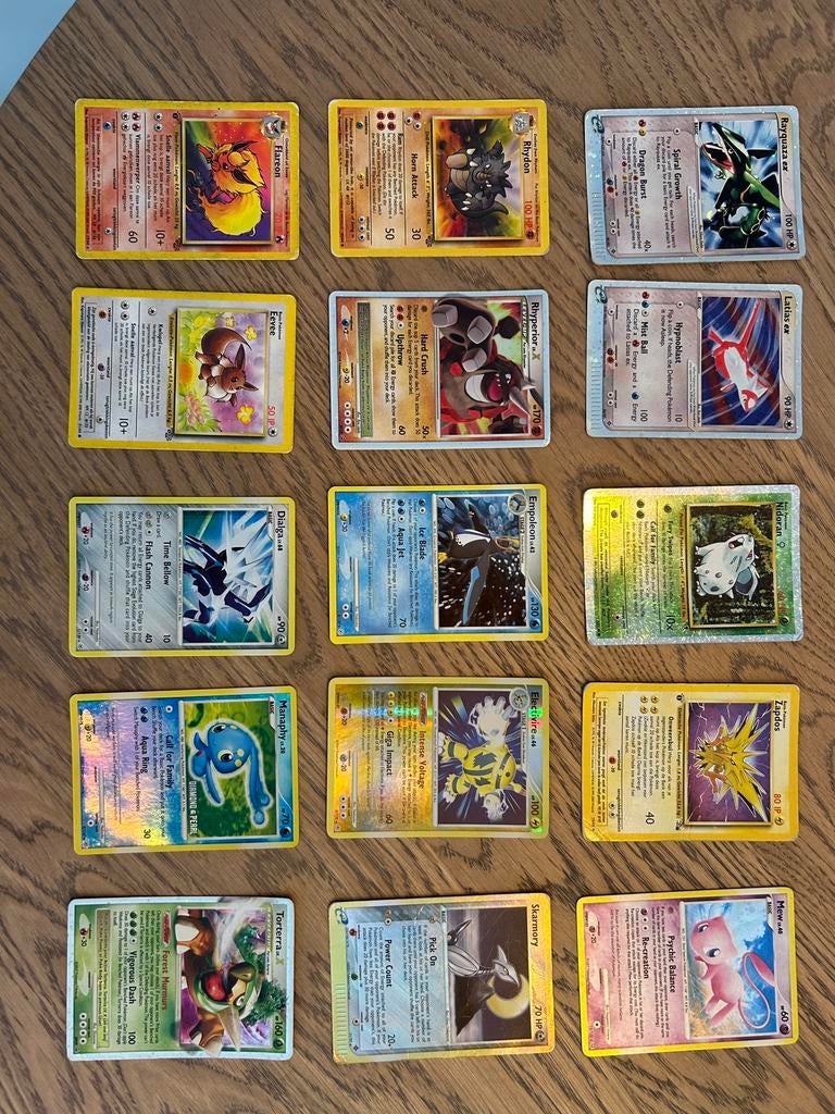 Diverse pokemon kaarten, Ophalen of Verzenden, Zo goed als nieuw, Meerdere kaarten