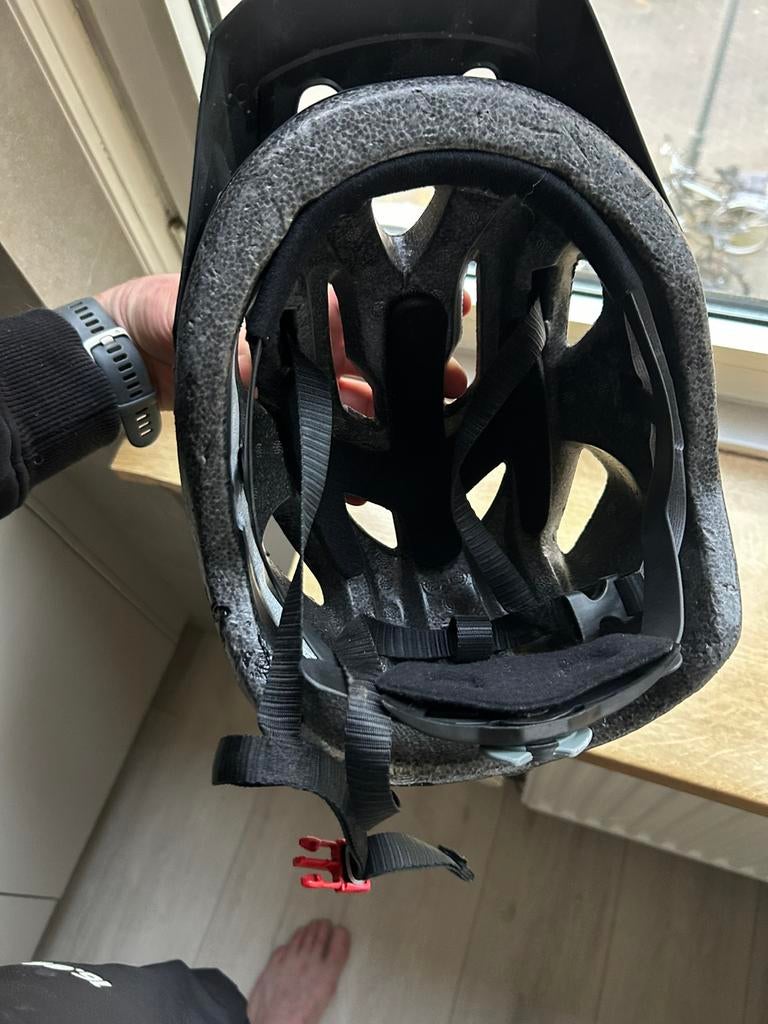 Fietshelm 57-62cm, Ophalen of Verzenden, Zo goed als nieuw, L, Heer of Dame