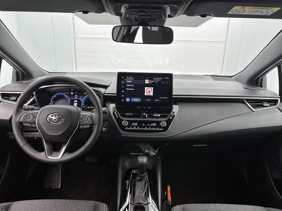 Toyota Corolla Touring Sports Hybrid 140 Active | Navigatie, 12 maanden, 4 cilinders, Blauw, Corolla