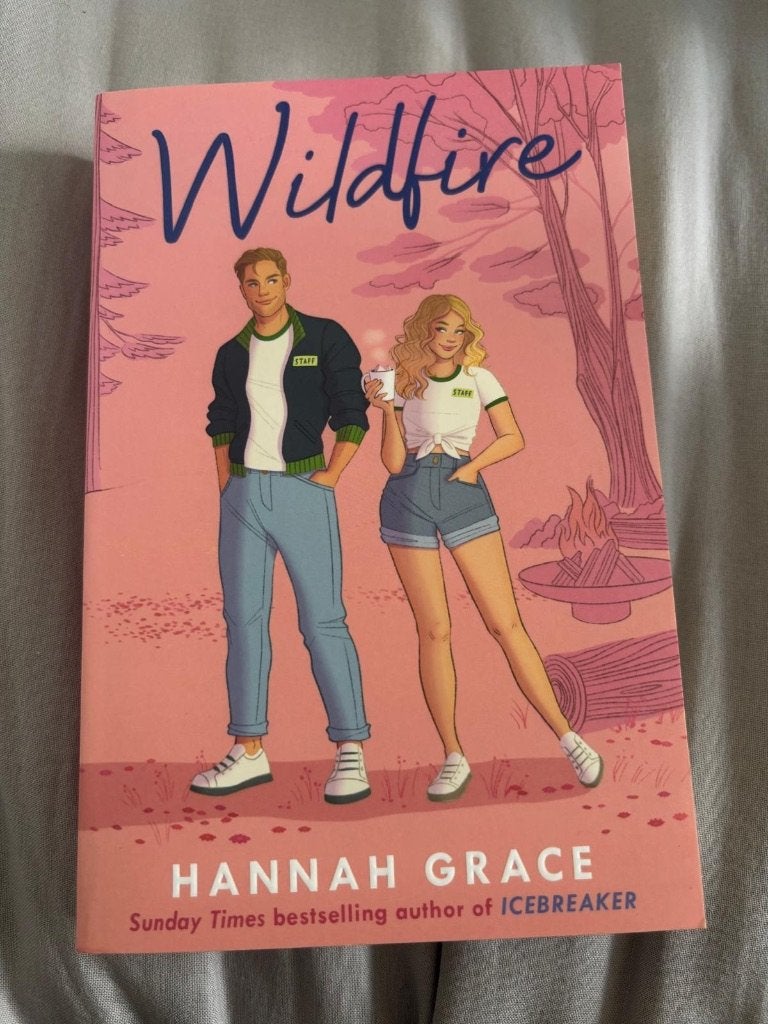 Wildfire, Ophalen of Verzenden, Nieuw, Hannah Grace