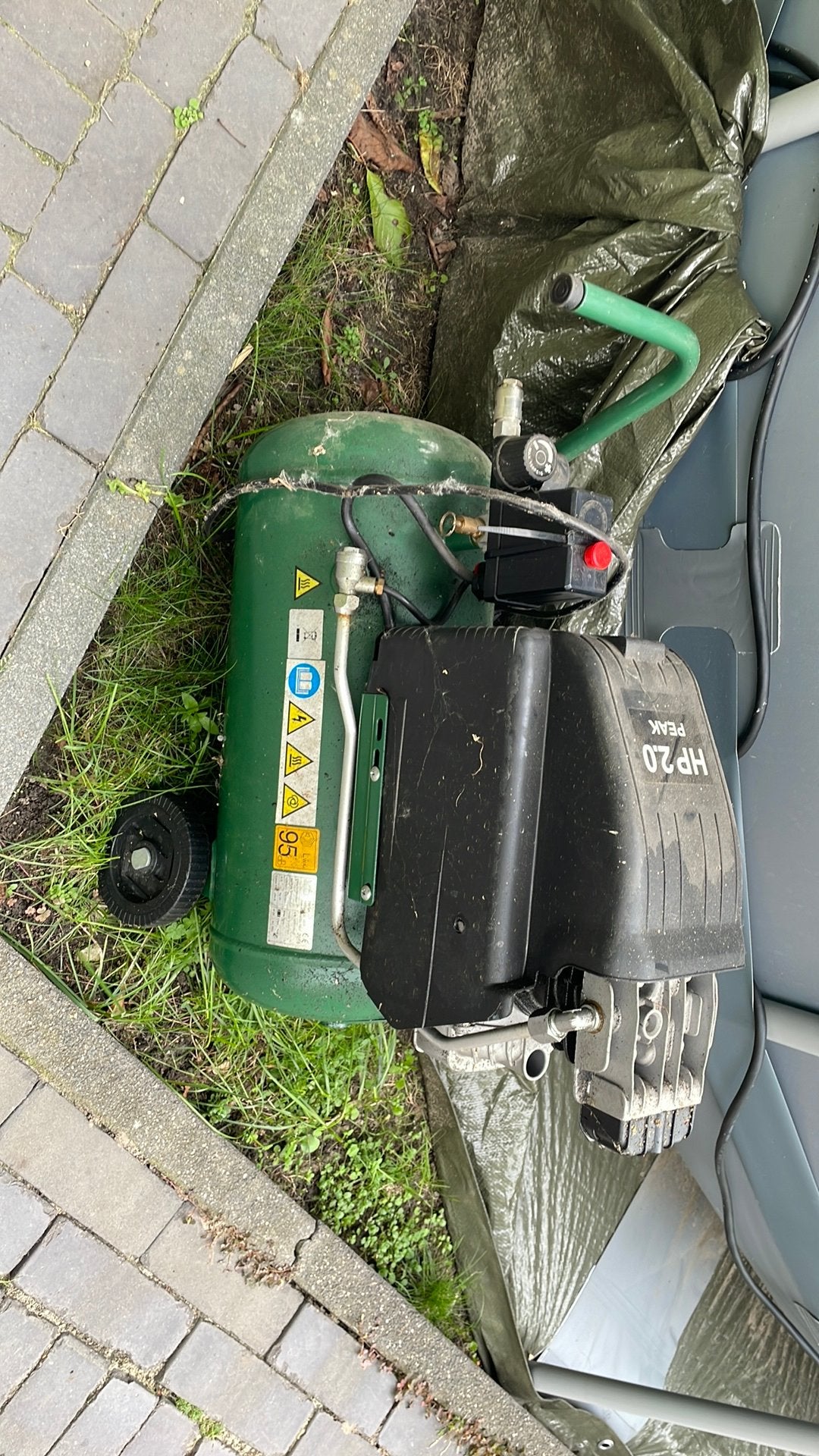 Te koop compressor, Ophalen, Gebruikt, 6 tot 10 bar, Minder dan 200 liter/min