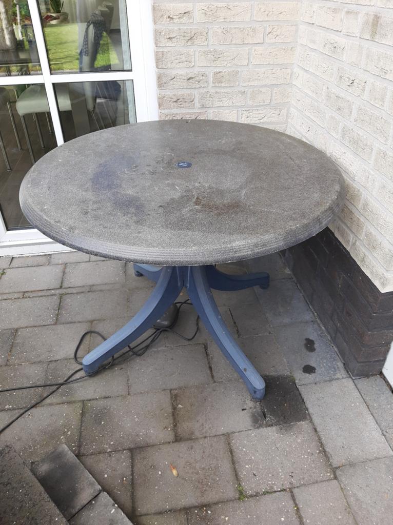 Gratis tuintafel, Tuin en Terras, Ophalen, Gebruikt, Rechthoekig, Kunststof