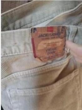 nog goede Jack Jones Ribfluweel corduroy Broek Beige W36 L34, Verzenden, Beige, Maat 56/58 (XL), Zo goed als nieuw