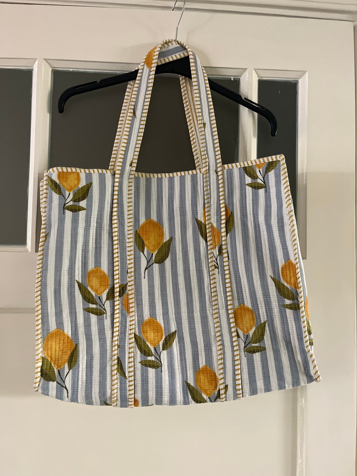 Zomerse stoffen shopper met citroenprint, Sieraden, Tassen en Uiterlijk, Tassen | Damestassen, Ophalen of Verzenden, Zo goed als nieuw
