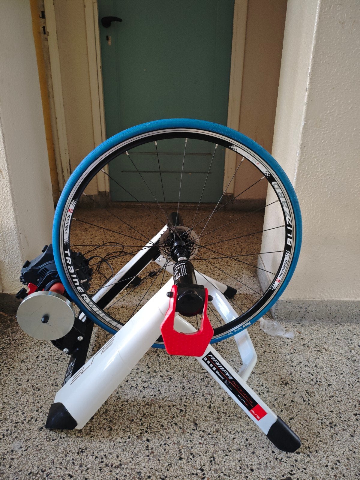 Elite Rampa Smart Interactive fietstrainer, Ophalen, Elektrische fiets, Overige typen, Kunststof