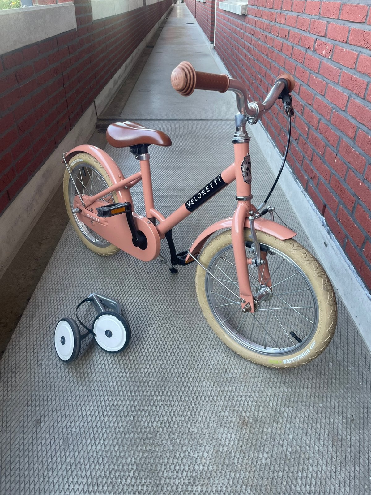 Mooie Veloretti Maxi Salmon, Fietsen en Brommers, Fietsen | Kinderfietsjes, Ophalen, Zo goed als nieuw, 16 tot 20 inch