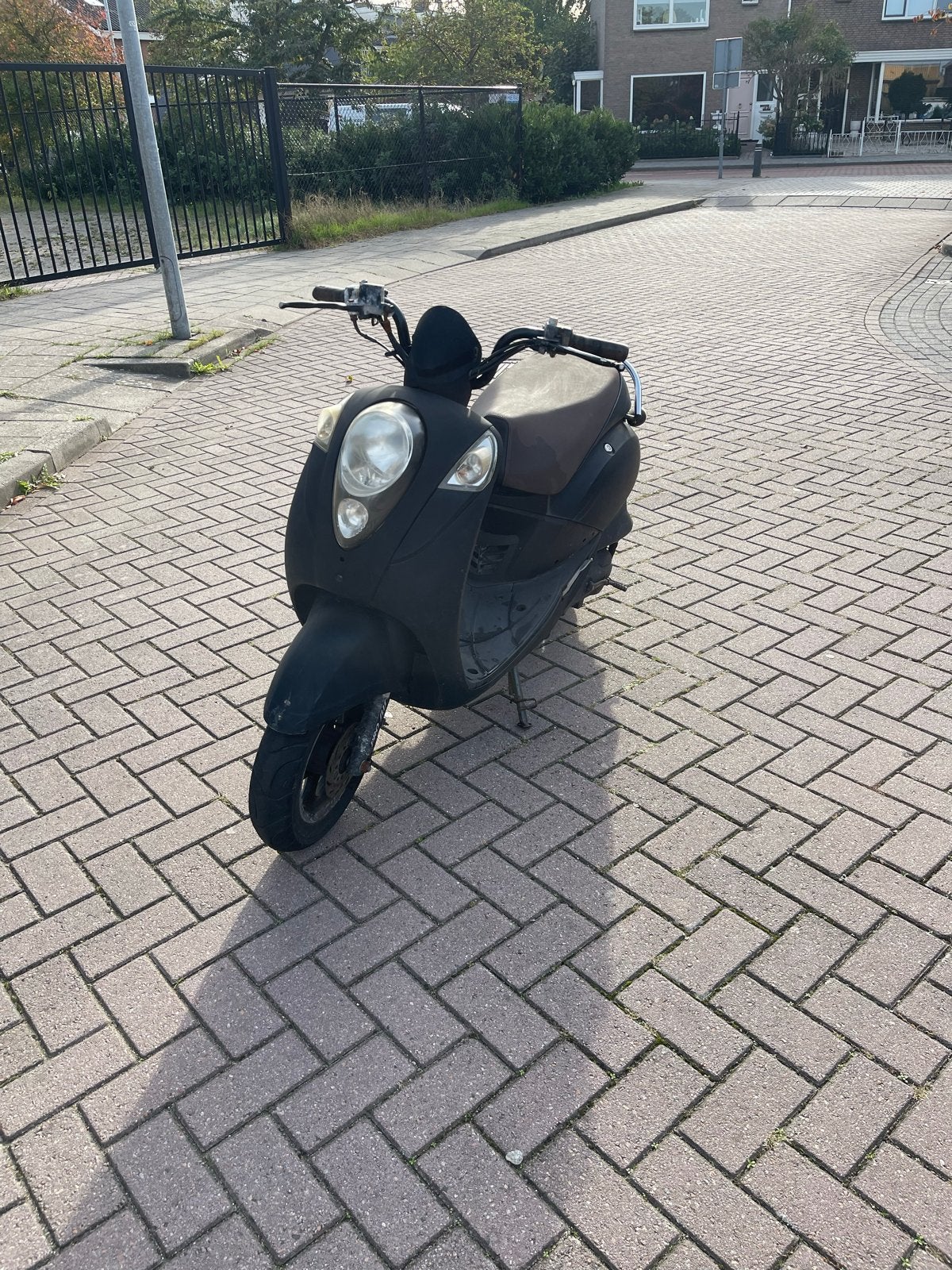 Sym Mio Scooter - Rijdt goed, Fietsen en Brommers, Ophalen of Verzenden, Gebruikt, Overige typen, SYM