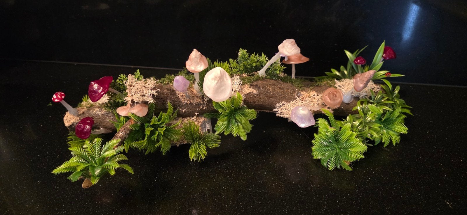 ​ Handgemaakte Sfeervolle LED Paddestoelen Tak – Uniek, Hout, Art deco, Paddenstoellamp, Nieuw