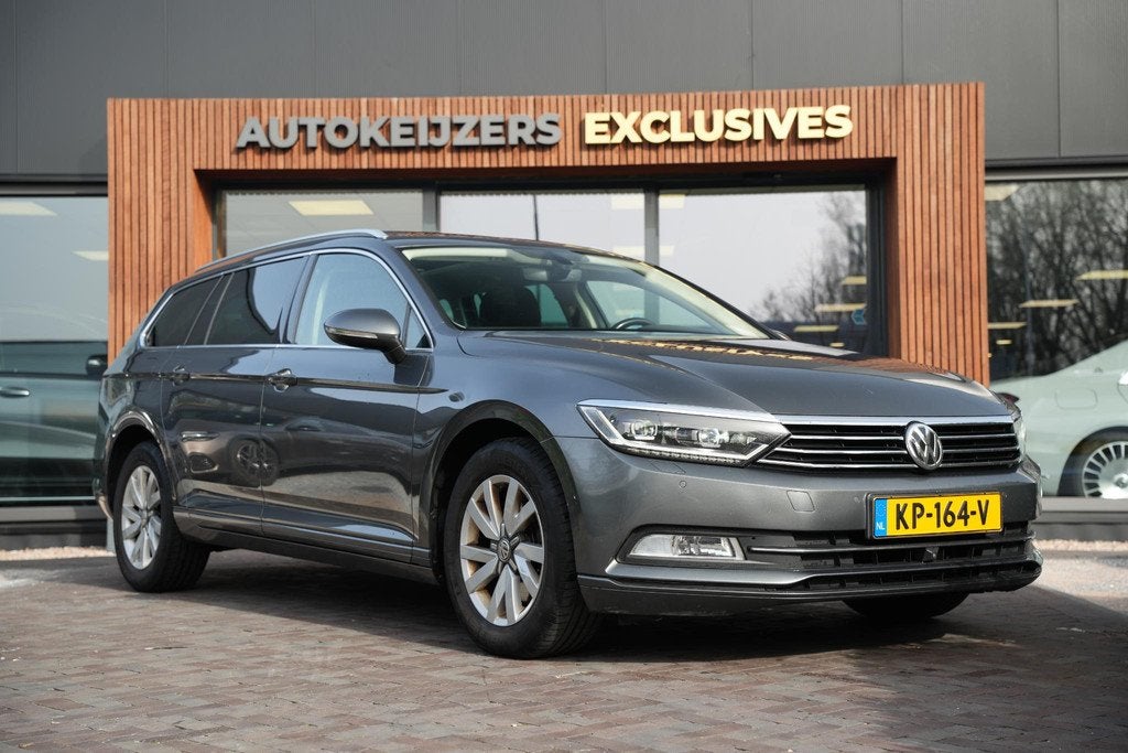 Volkswagen Passat Variant 1.6 TDI Connected Series Navi Came, Auto's, Stof, Gebruikt, 4 cilinders, Origineel Nederlands