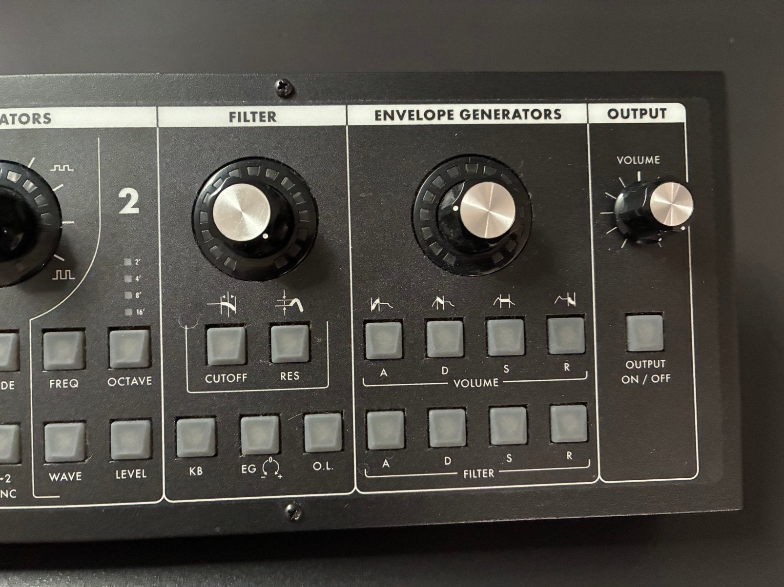 Foto 5 van Moog Slim Phatty – Analoge Desktop Synthesizer
