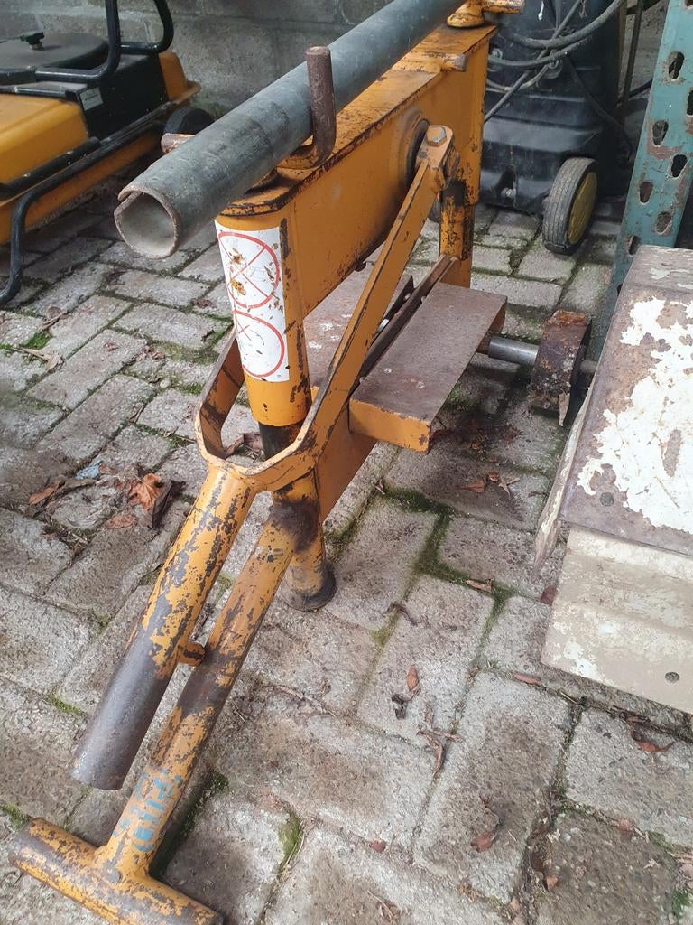 Robuuste klinkerknipper voor bestratingswerk, Doe-het-zelf en Verbouw, Gereedschap | Overige machines, Gebruikt, Ophalen