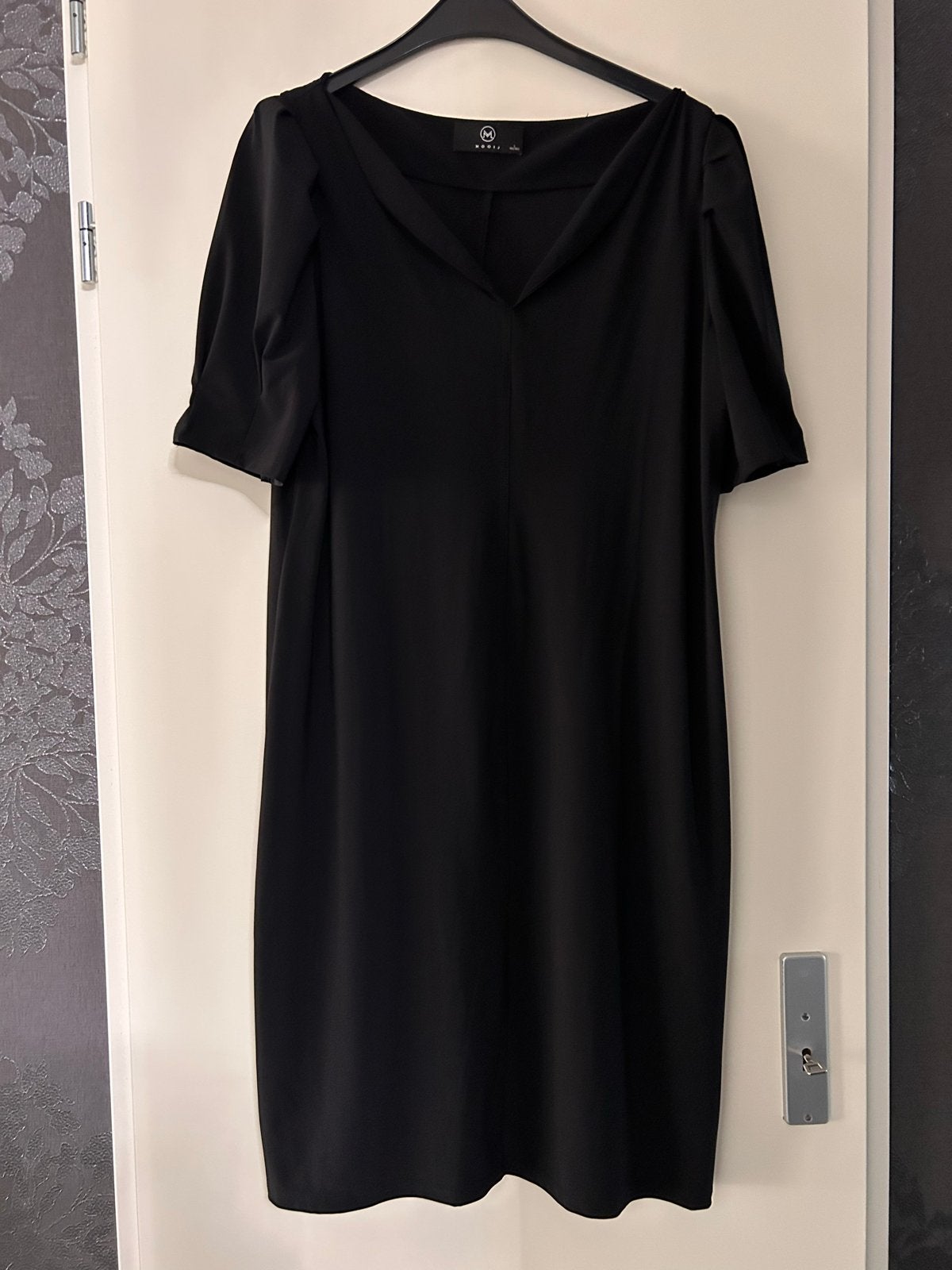 Mooij Zwarte Jurk Maat M nieuw travelstof, Kleding | Dames, Maat 38/40 (M), Zwart, Nieuw, Ophalen of Verzenden