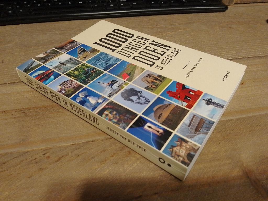 Jeroen van der Spek - 1000 dingen doen in Nederland, Overige merken, Ophalen of Verzenden, Zo goed als nieuw, Benelux