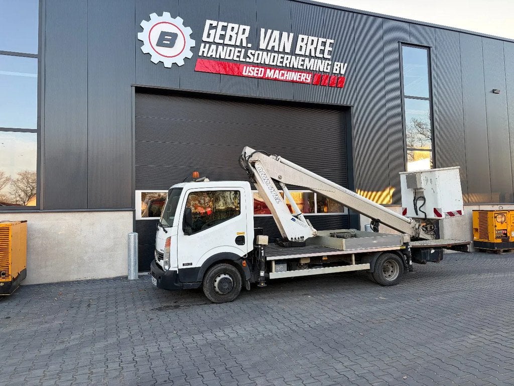 Nissan Cabstar autohoogwerker/hoogwerker multitel (bj 2008), Auto's, Bestelauto's, Bedrijf, Te koop, Nissan, Overige brandstoffen