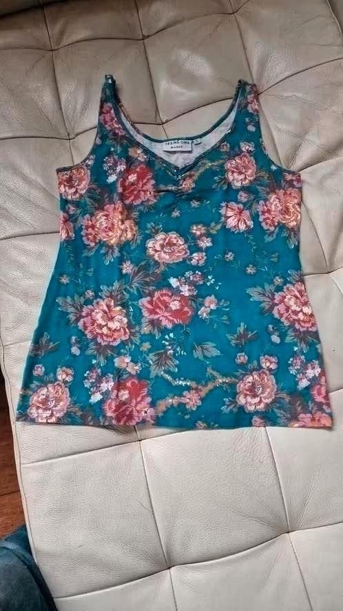 Mouwloze bloemen top Trend One blauw maat S, Kleding | Dames, Blauw, Ophalen of Verzenden, Trend One, Gedragen