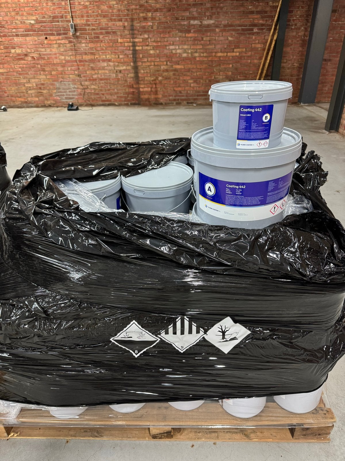 Partij Coating 442 RAL1014 - 210kg Totaal, Ophalen, Beige, Nieuw, Verf