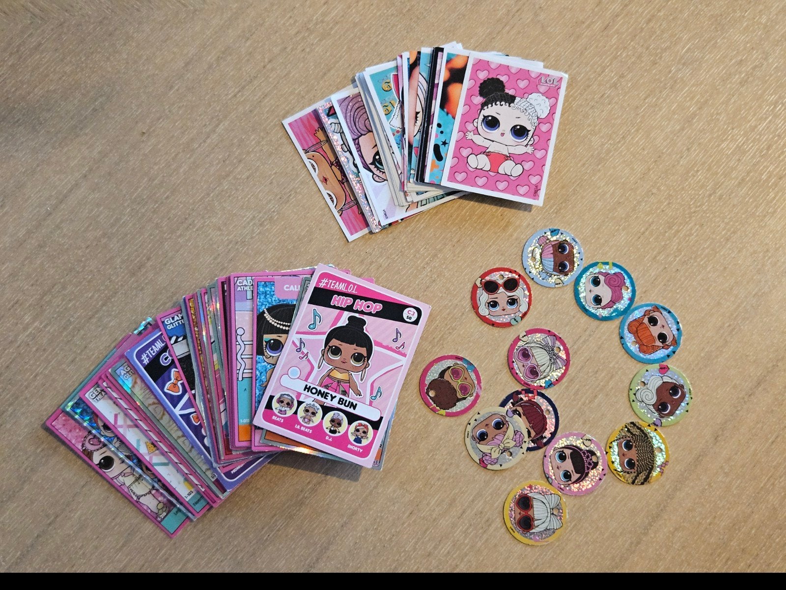L.O.L. Surprise! Kaartjes en stickers, Ophalen of Verzenden, Gebruikt