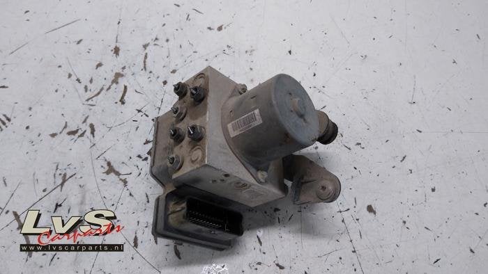 ABS Pomp van een Volkswagen Passat, Gebruikt, -, Volkswagen, -