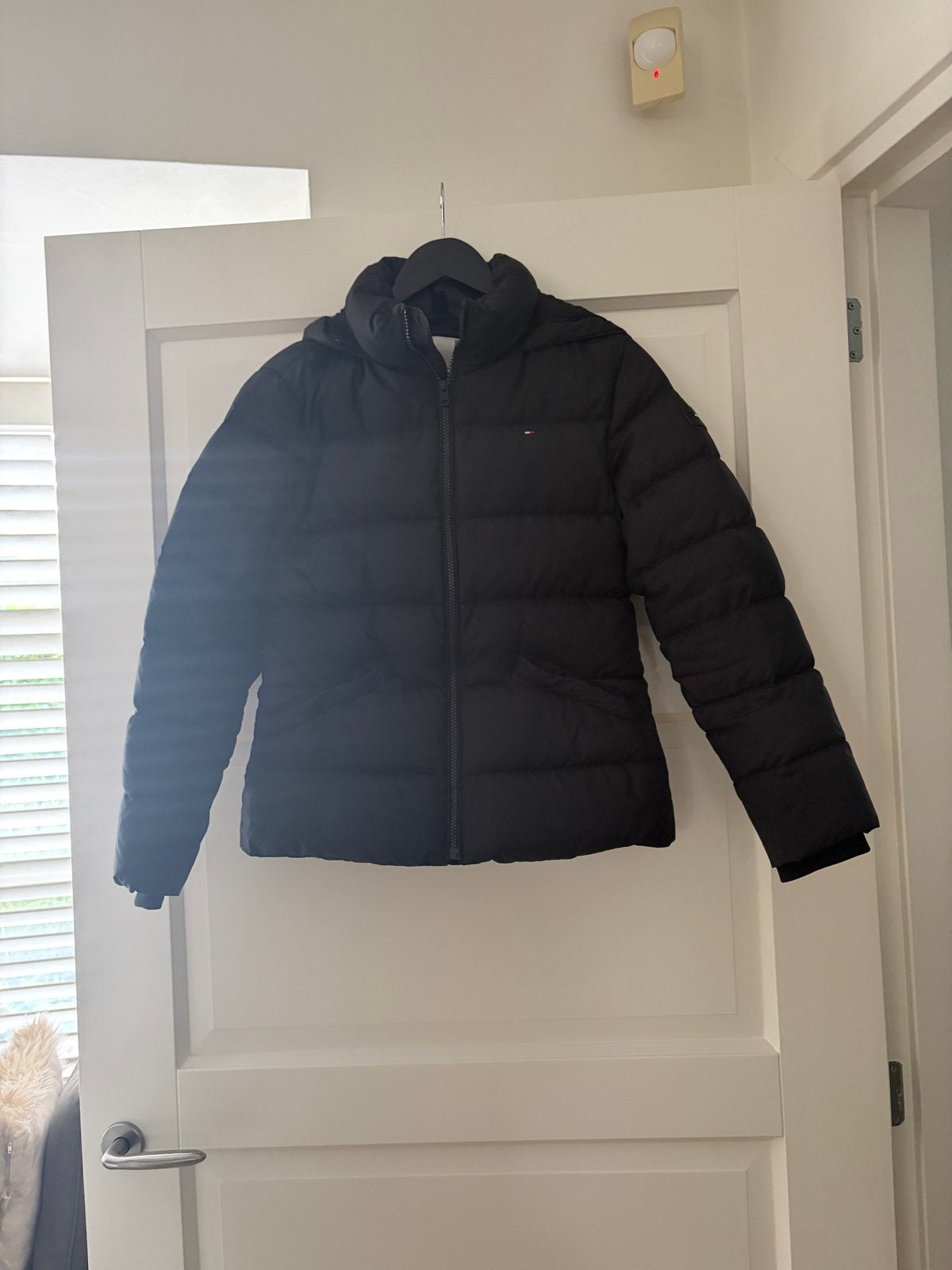 Tommy Hilfiger meisjes jas mt 164 zwart, Kinderen en Baby's, Ophalen of Verzenden, Zo goed als nieuw, Meisje, Jas