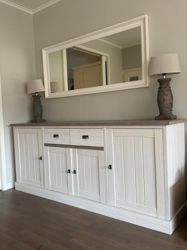 Woonkamerset Landelijk.  Dressoir, tv meubel, salon tafel, Huis en Inrichting, Ophalen