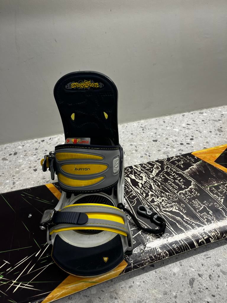 Snowboard met Burton bindingen, Ophalen of Verzenden, Gebruikt, Board