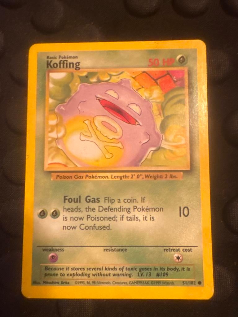 Koffing - Base Set - Pokemon kaart, Ophalen of Verzenden, Gebruikt, Losse kaart
